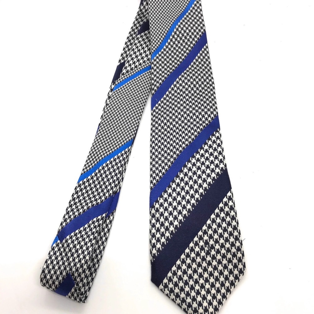 Charles Tyrwhitt Houndstooth Skinny Tie